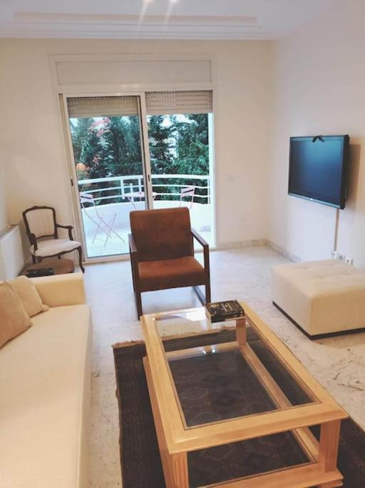 Tres Bel Appartement Idealement Place La Marsa Exterior photo